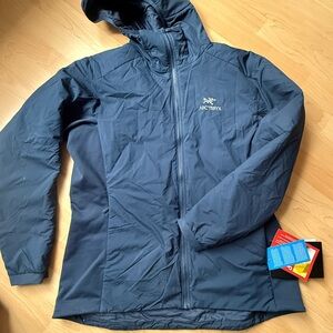Arc'teryx Atom LT Hooded Jacket